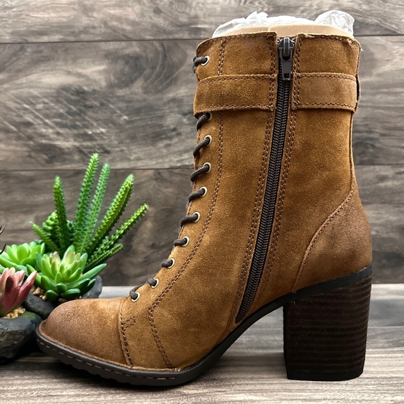 NIB Born Cass Block Heel Lace Up Distressed Suede Ankle Combat Boots Rust - Picture 7 of 13